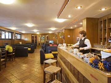 Hotel Ski Club I Cavalieri Rta Colle Colle Sestriere Exterior foto